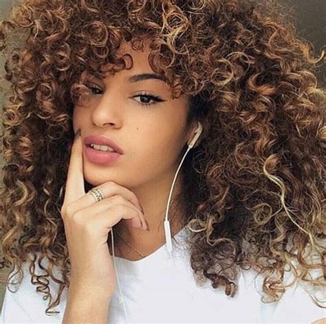 Pin By Bee Long On Slayed Hair Beautiful Curly Hair Curly Hair