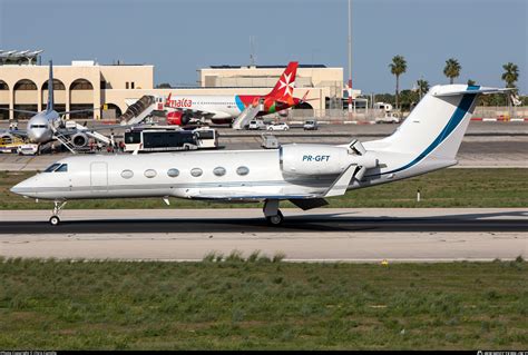 PR GFT Private Gulfstream G450 G IV X Photo By Chris Camille ID