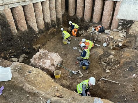 Excavations Around Leicester Cathedral In The U K Have Turned Up A Roman Shrine Archaeologists