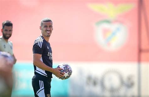 Boa Disposi O Foco E Gon Alo Guedes As Imagens Do Ltimo Treino Do