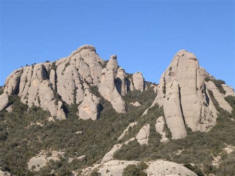 Montserrat (mountain) Mountain Information