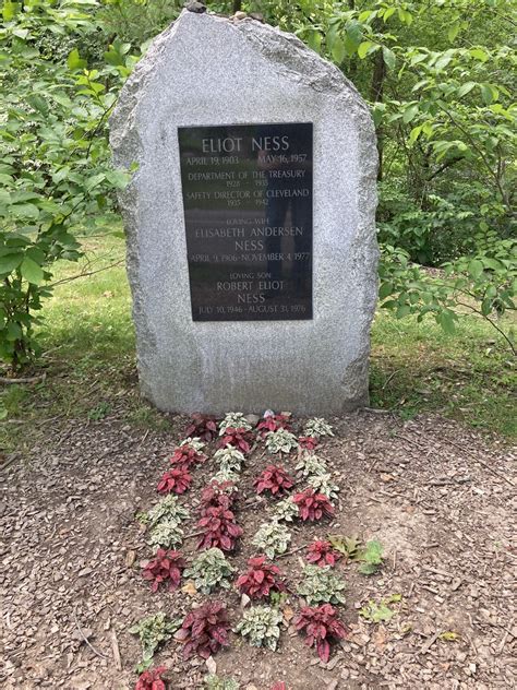 John Skrtic On Twitter Eliot And Elizabeth Ness Memorial Monument