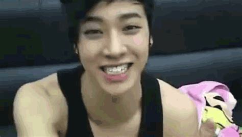 Gay Porn Gifs Deepthroat Asian Gagasne