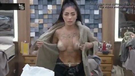 Mc Mirella Nude Tease Video Leaked
