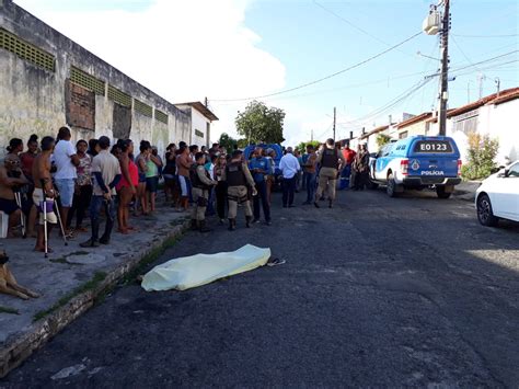 Jovem é assassinado vários tiros no bairro Jardim Cruzeiro Acorda