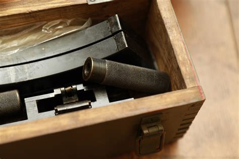 Машинка для снаряжения лент пулемета Максим финской модификации, фирма ...