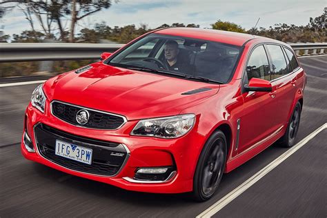 decline  holden   commodore  numbers
