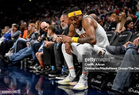 Courtside Seat Photos And Premium High Res Pictures Getty Images