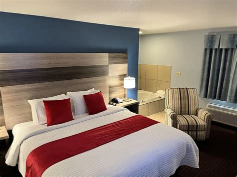 THE 27 BEST Kansas Hotels with Jacuzzi in Room ️ 2025