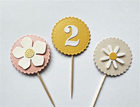 Groovy Cupcake Toppers Retro Daisy Cupcake Toppers S Theme Groovy