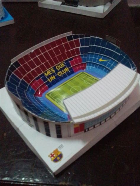 Pin oleh Joni Purnomo di papercraft soccer stadium