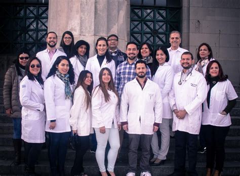 Son Médicos Venezolanos Que Llegaron A Buenos Aires A Buscar Trabajo Pero El Gobierno Los