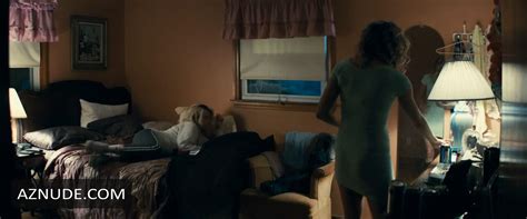 AMERICAN WOMAN NUDE SCENES AZNude