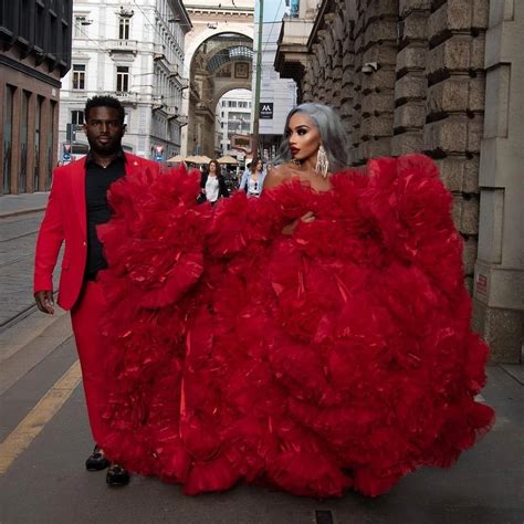 Fuchsia Tiered Tüll High Low Tüll Prom Kleider Puff Kurzen Ärmeln Lange