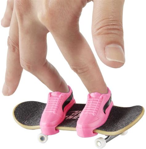 Mattel HOT WHEELS Fingerboard set skateboard 1 pár různé druhy Hračky365 cz