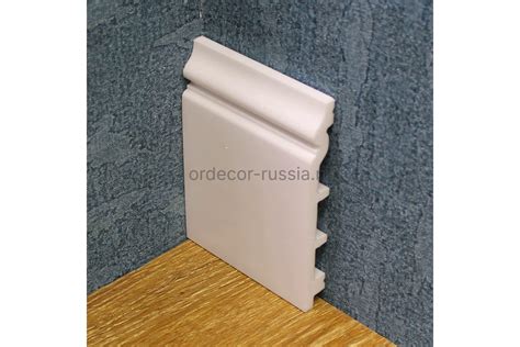Плинтус из полиуретана Orac Decor SX118 CONTOUR