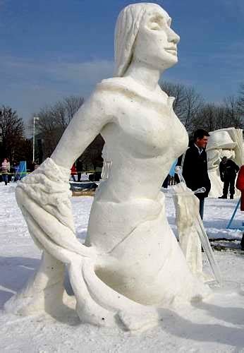 1000+ images about Snow sculptures on Pinterest | Sapporo, Snow and ...