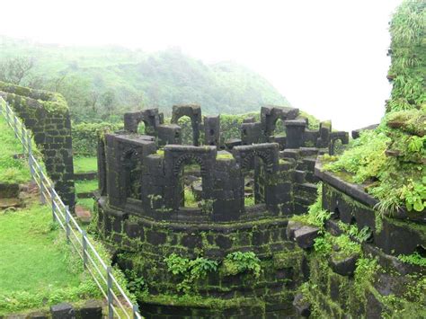 Raigad Fort Raigad Raigad Fort Timings History Images Best Time