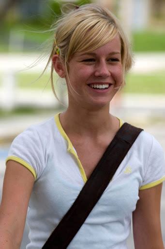 Brie Larson Hot Bikini Image Gallery Images Photos Pics Cinemagigs