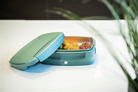 Meet Steasy The Smart Lunchbox That Heats Your Food Up With Steam