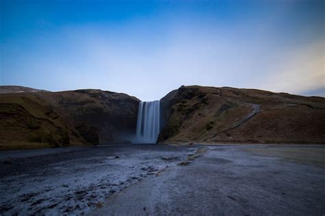 Premium Photo | Night shot of world famous seljalandsfoss, a majestic waterfall in southern iceland