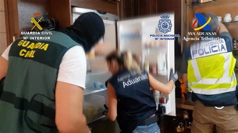 Operación en Madrid e Ibiza con 42 detenidos por introducir grandes