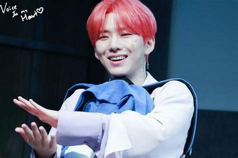 Monsta X Kihyun Yoo Kihyun Vocalist Einstein Singing Beauty