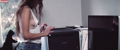 Naked Felice Jankell In Black Circle