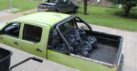 Chascom S Robaron Una Camioneta De La Municipalidad En La Plata