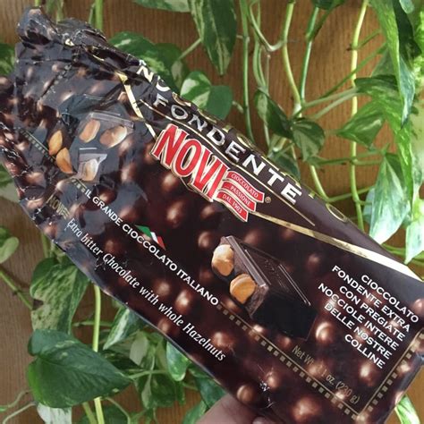 Novi Cioccolato Fondente Extra Con Nocciole Intere Review Abillion