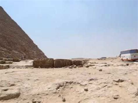 Giza Piramidy Cheopsa I Chefrena From Youregypttours Youtube