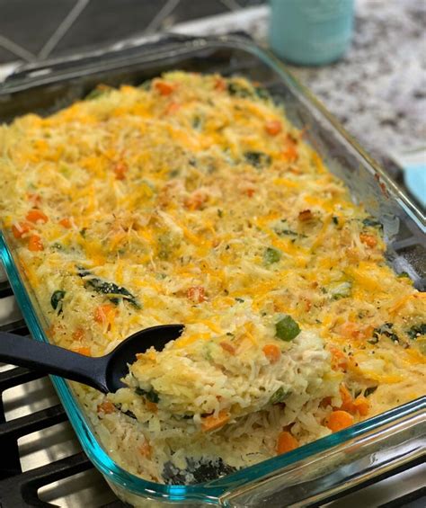 Mouthwatering Chicken And Rice Casserole The Cookin Chicks Easy Casserole Recipes Chicke