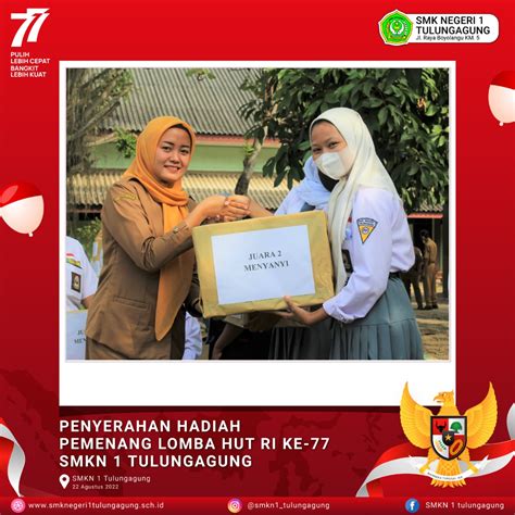 Penyerahan Hadiah Pemenang Lomba Hut Ri 77 Smkn 1 Tulungagung