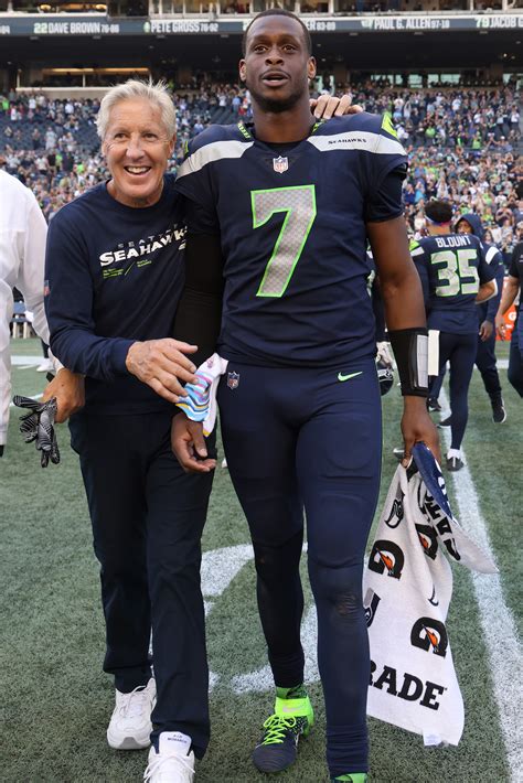 Seahawks' Pete Carroll takes apparent shot at Russell Wilson