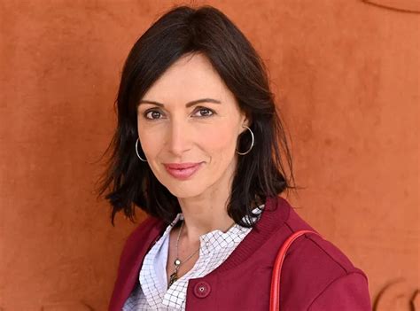 Géraldine Maillet en bombe à 49 ans cette photo en bikini qui met tout le monde d accord Public