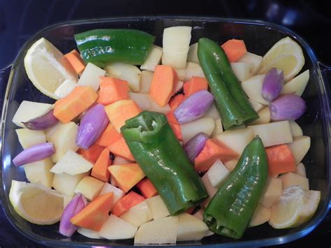 POLLASTRE AL FORN A LA MEL AMB PATATES I CARBASSA