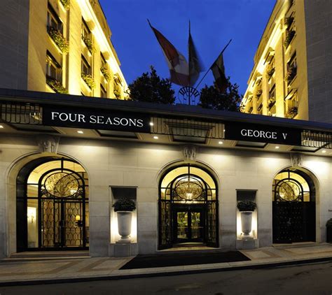 The Mandy Dewey Seasons Hotels And Resorts George V Paris