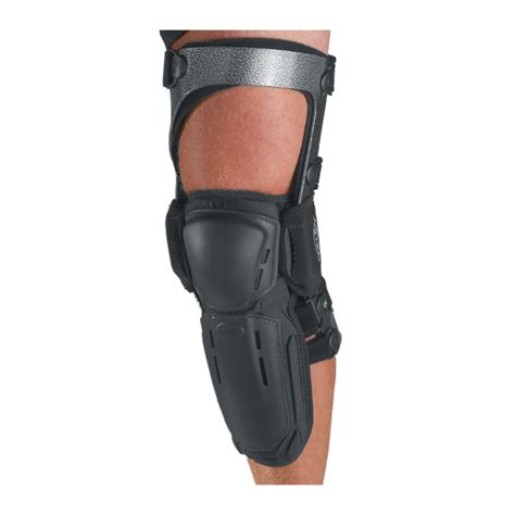 Motocross Knee Brace Pack With Donjoy Armor Knee Brace Health And Care