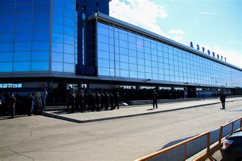 Китайский дипломат сравнил аэропорт Иркутска с автостанцией в китайском ...