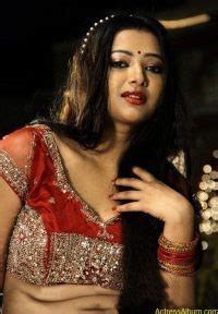 Actress Swetha Basu Prasad Hot Pictures In Item Song Actress Album