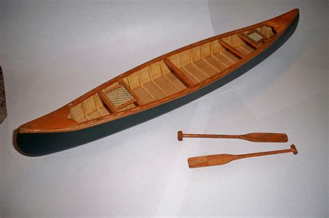 15 Classic Native American Canoe Model Scale Model