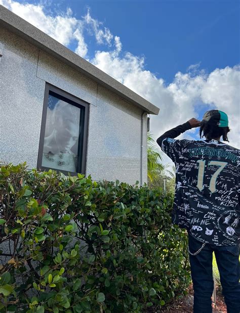 What is the story behind this photo(what was it used for) an example