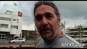 Linda Puta Chupa Un Gran Palo Apasionadamente Y Copula Duro XVIDEOS