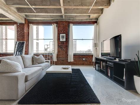 Downtown Los Angeles Studio Loft | Rent this location on Giggster