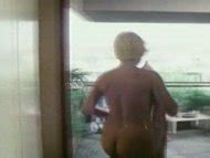 Naked María Baxa in Spogliamoci così senza pudor