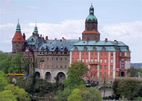 Wałbrzych | Silesian Mountains, Lower Silesia, Industrial City | Britannica