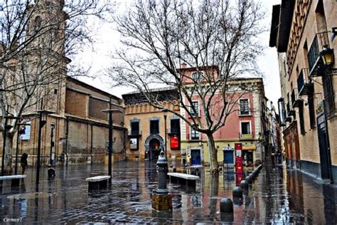 Plaza De San Felipe Zaragoza Spain Canal Structures