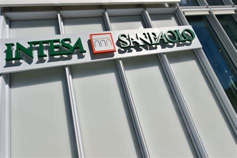 Intesa Sanpaolo Tenta La Via Della Settimana Corta Si Lavora Giorni