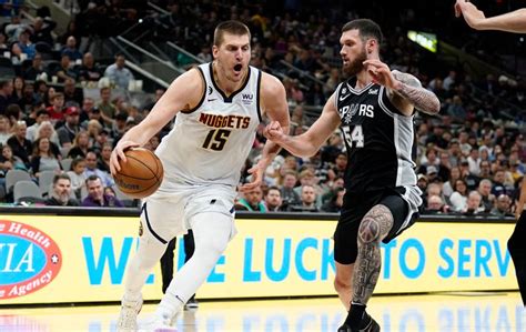 Popovo iznenađenje Nikola Jokić upisao je 26 triple double sezone