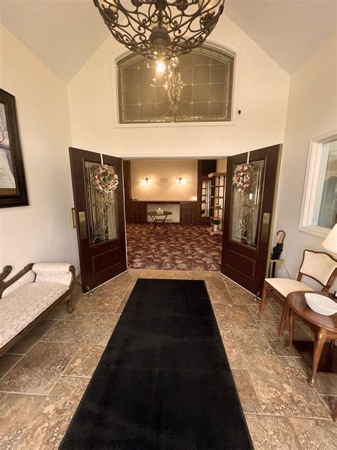 Janowicz Family Funeral Home | Mohnke Janowicz Funeral Home - Big